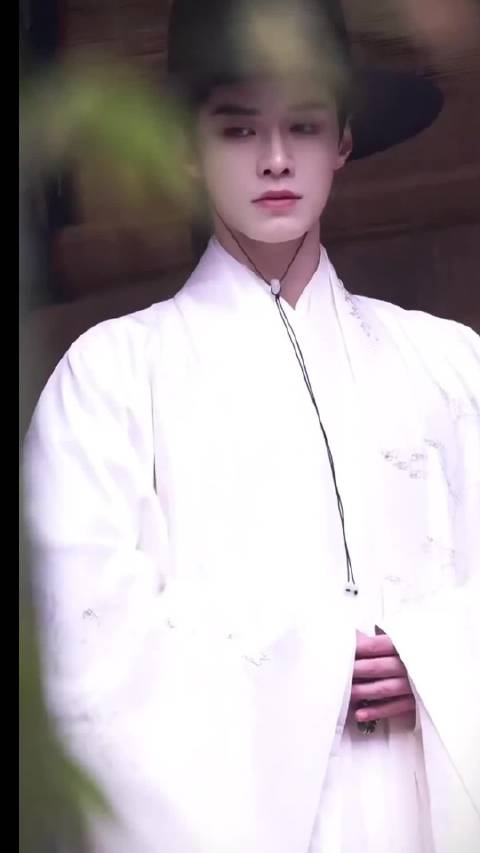 何与《窈窈有期》拍摄路透有，明制造型好适配~期待萧靖西！