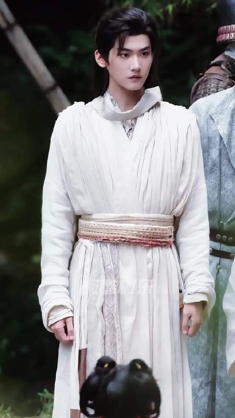 zky周柯宇张行简 古人走路都带风