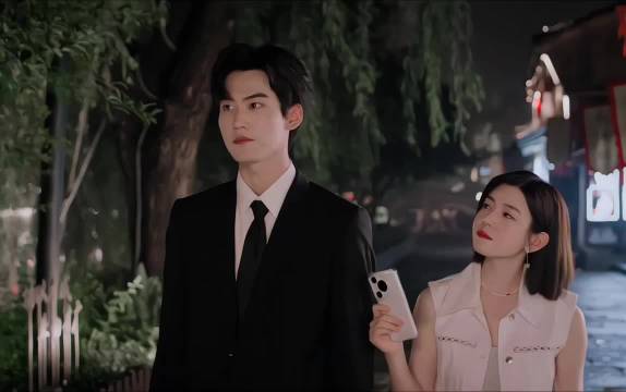 “能不能让我拥有这个李雾一秒钟”