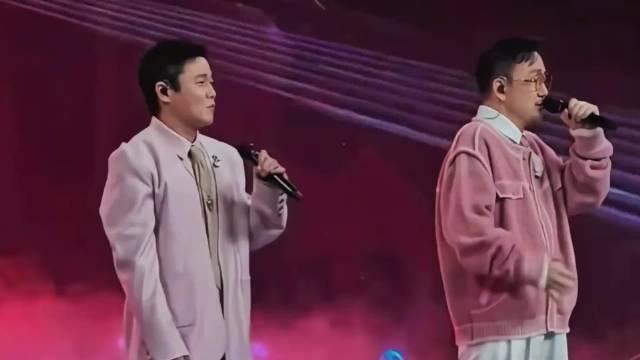 肖央：哥我们没有流量了怎么办 王太利：没事，看哥给你拉坨大的