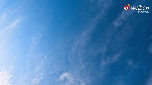 小米SU7 2026款发布，新增颜色轮毂内饰