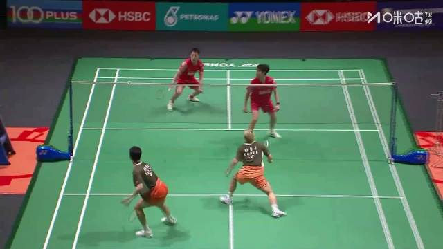 黄荻任翔宇1比2惜败韩国组合止步马来西亚公开赛首轮