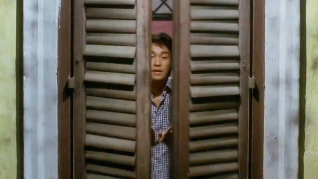 周星驰早期少有的 非无厘头温情爱情片 聚焦小人物的奋斗与爱情的考验