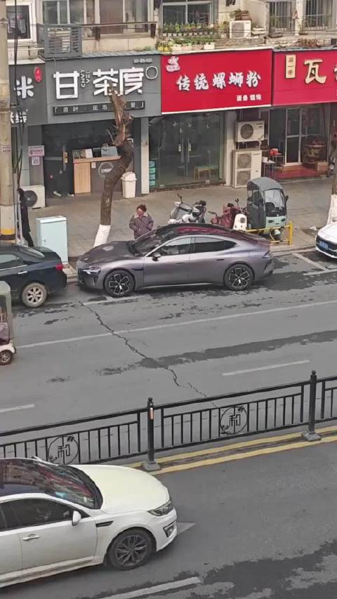 新手司机为什么不用小米汽车的自动泊车功能