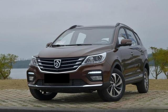 5.98万起售 五菱星光560 能否复刻神车神话