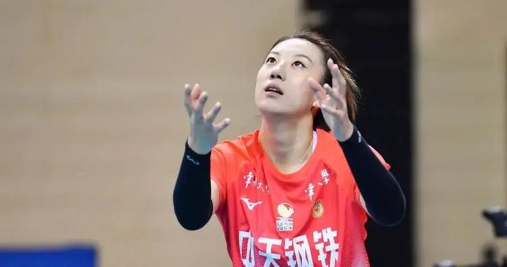 江苏女排23人获嘉奖！张常宁分享转型心得，夺冠12人已有半数退役