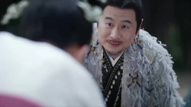 子夜归：舍尽蛇鳞留不住，玄虺临终碎喊阿姐绝响.主演：朱正廷 王嘉怡