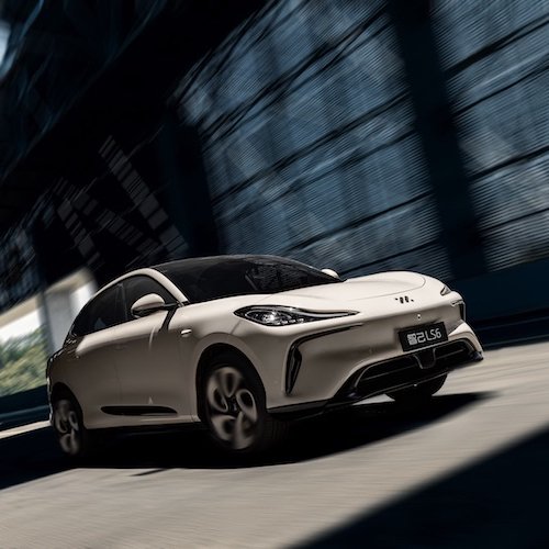 智驾厮杀升级！智己加入城市NOA混战，比亚迪也要大干一场