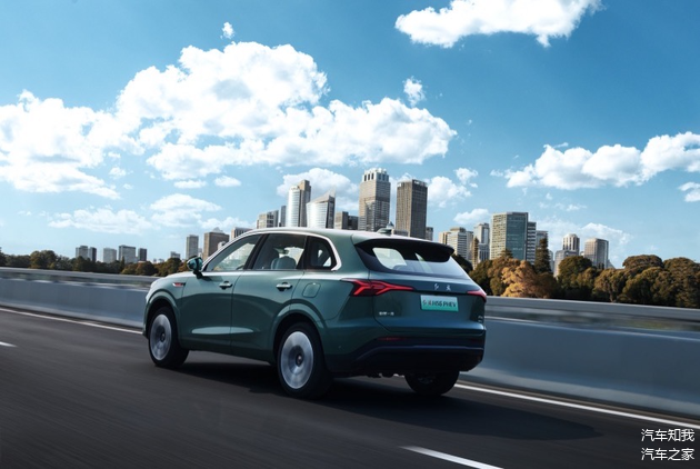 【文章】家用SUV内卷升级，这款车凭何成为家庭优选?_车家号_汽车之家