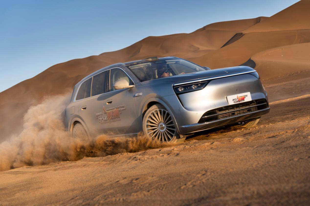 中汽夏测问界M8成绩卓越，智能安全体系赋能全场景实力_产经_神选车