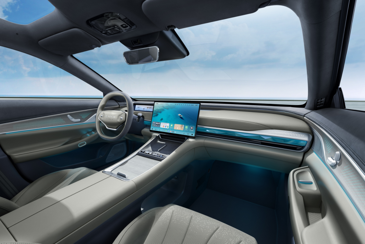 星途星纪元 ES 迎来首次 OTA 升级，自动领航功能上车