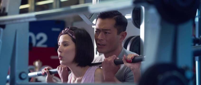 古天乐李若彤健身房重逢，重现神雕侠侣经典