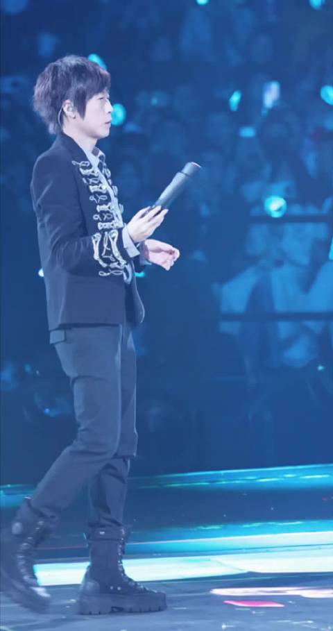 Jerry也为我家子涵的英文报幕着迷吧