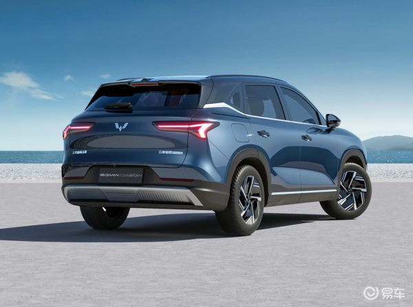 五菱星光S车系中的高配车型也提供前排座椅通风/加热、后排座椅加热_易车