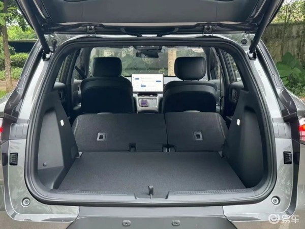五菱星光S但加热通风功能只有前排座椅配备_易车
