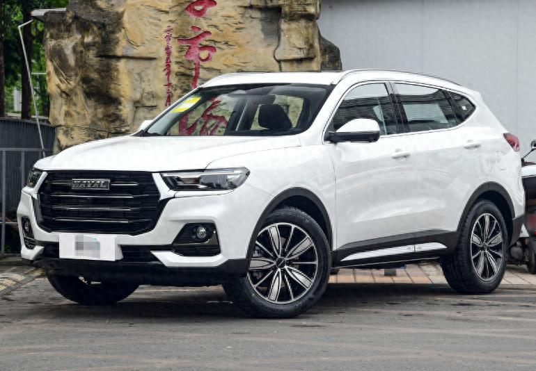 哈弗H6国潮版对比长安CS75 PLUS:10万级SUV用料做工拆解