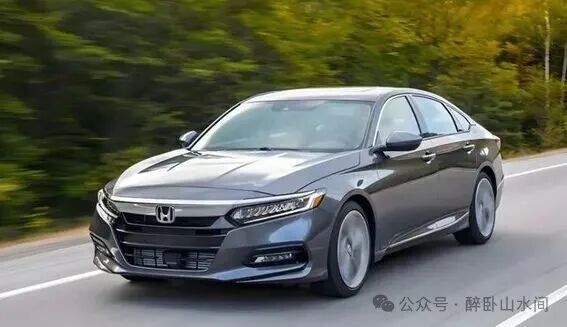 长安UNI-K底盘调校太惊艳!滤震效果比本田雅阁好,舒适性拉满