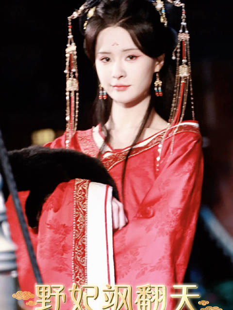 孟娜新剧路透曝光，野妃造型英气飒爽