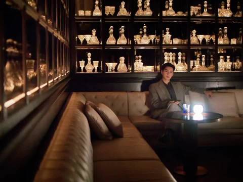 陈星旭新剧演教父气质肖稚宇