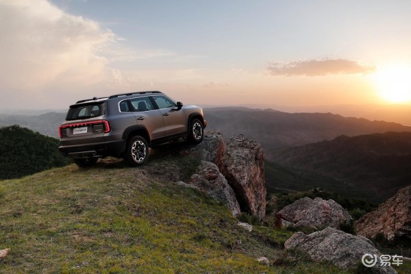 在哈弗大狗上车身材料的高强度钢应用比例高达72%_易车