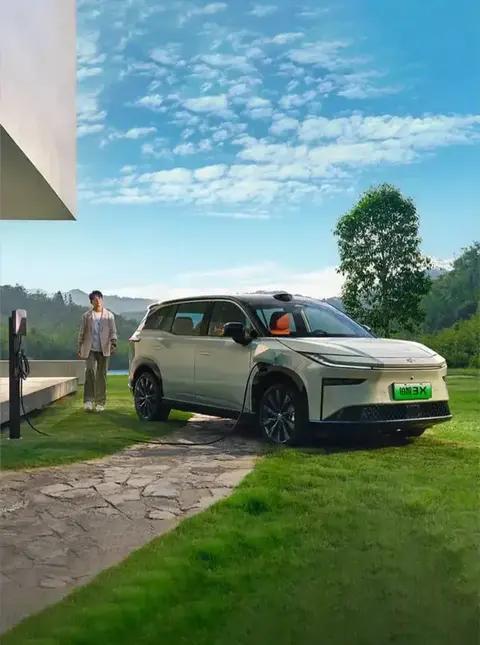 铂智3X电池安全防护技术解析：超国标安全体系的工程实践