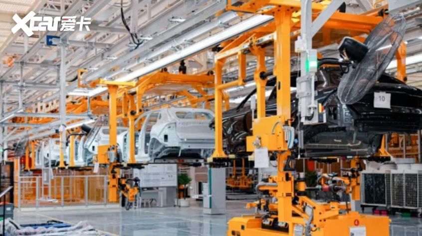 2025座次重排后，谁能撑过2026？