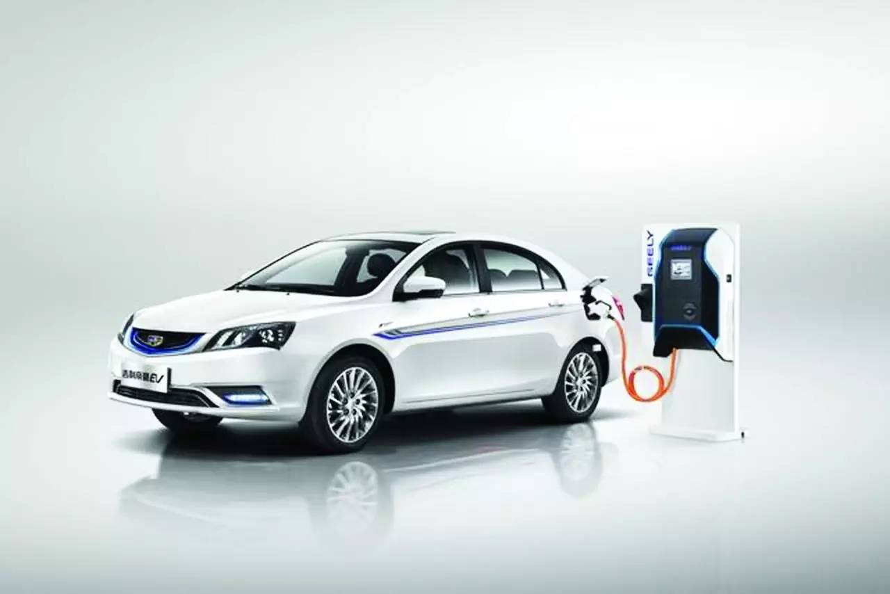 跟汽油车不一样，电动车都保养啥？|界面新闻 · JMedia