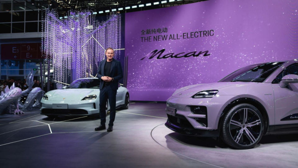 “我们犯了大错误”，车企一把手罕见认错