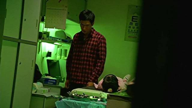 张家辉封神之作，靠这部电影拿下8个影帝，小混混的每天都很难