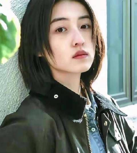 大家有没有发现张子枫身上发现一个玄学