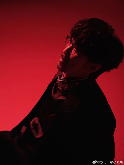 周传雄深圳演唱会官宣2026年新巡演，主题念念不忘再遇见plus