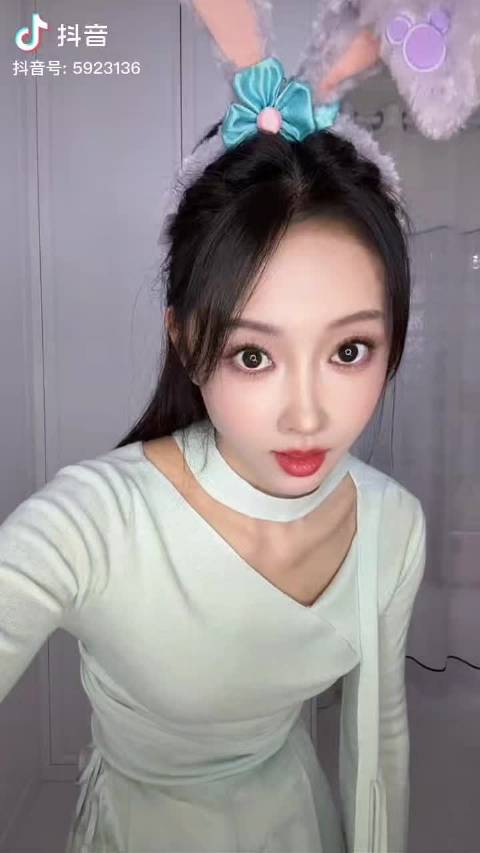 兔兔这么可爱怎么可以不爱璐璐