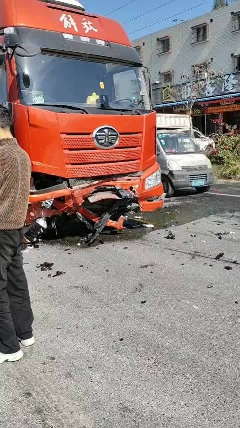 雅阁新车就地报废！新车一落地就报废，十几万的雅阁