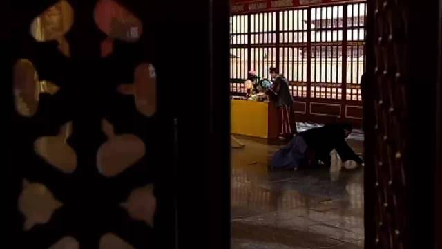 《金枝欲孽》贵妃失宠连累奴才传话需偷摸