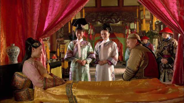 甄嬛获赠玉璧忆纯元夫妻情深