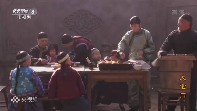 《大宅门》二奶奶知悉大爷为三爷垫钱