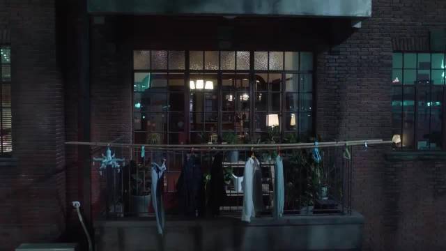 三十而已：晓芹意外流产，闺蜜门外暖心安慰，衬托的丈夫啥也不是 毛晓彤 童瑶