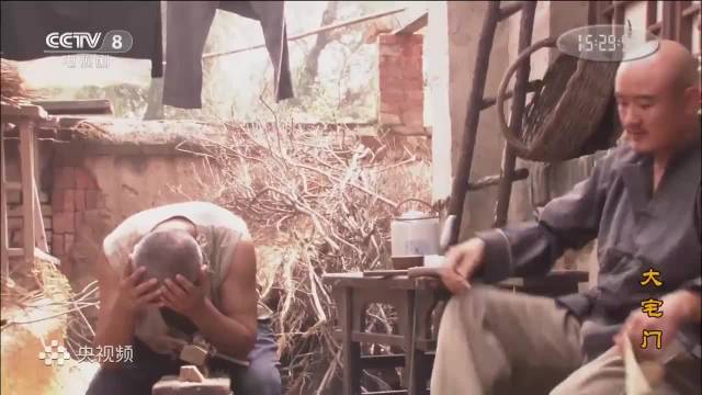 《大宅门》香秀惊艳亮相，王总管看呆