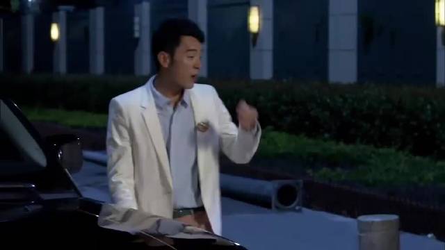 绝爱：御姐遇反常追求者，傲娇狗子神助攻：这次套路不灵了？