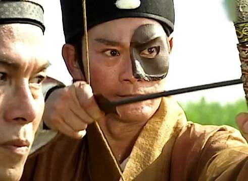 男人以为在打猎，弓箭射出后，猎物竟是孩子， 郑少秋 汪明荃 杨思琪