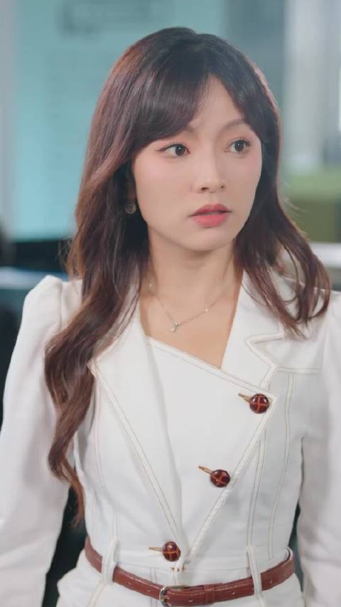 短剧·潮起时问归期-第7集-南城姜家独女姜以蓁，与三大家族竹马自幼有联姻约定。潮起时问归期 