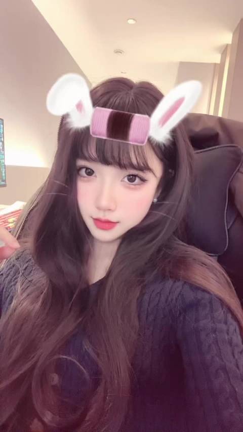 电竞麻将派对火热举行，参与者回忆青春欢乐时光