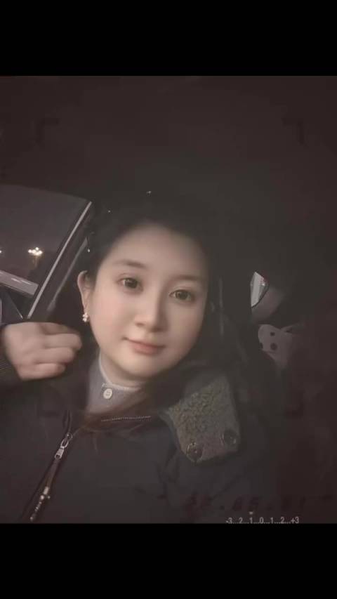 遇见你最好的时光，不放手便一直走