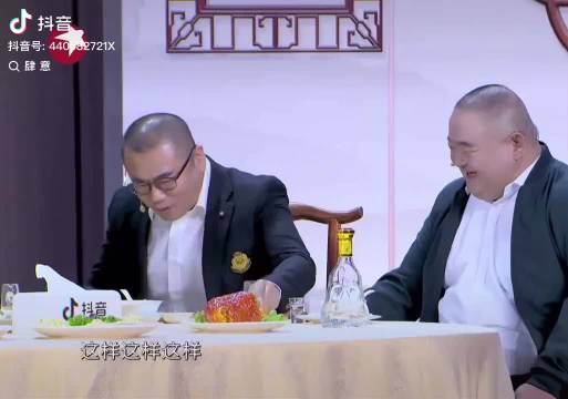 贾冰小品演绎生活百态，夫妻携手共度人生