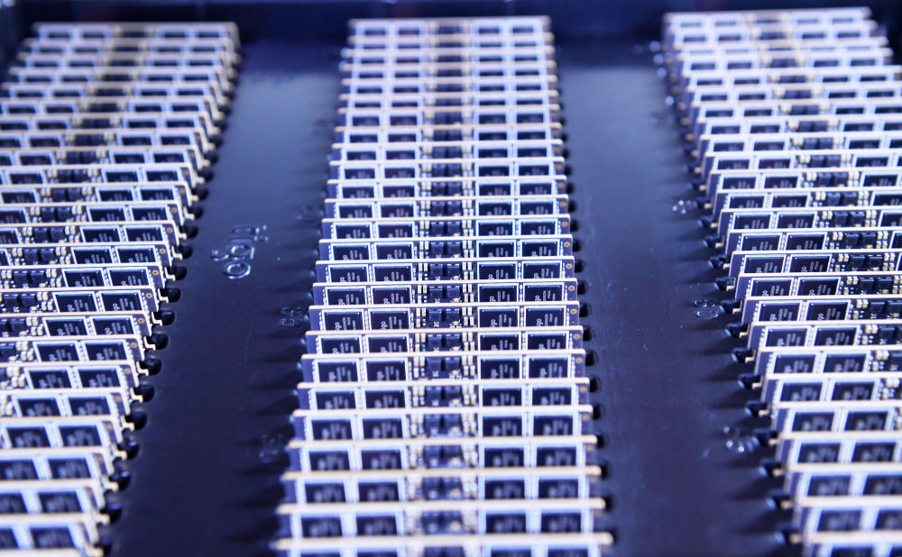 2024年5月27日在廣西南寧泰克半導體有限公司拍攝的內存條。新華社記者 金皓原 攝