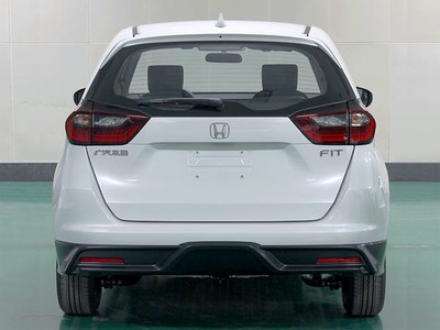 飞度与卡罗拉相比哪个更值得购买？ - 太平洋汽车