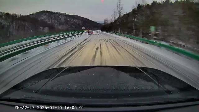 新疆东北冰雪路况考验车辆性能，车身长短与驱动方式成关键