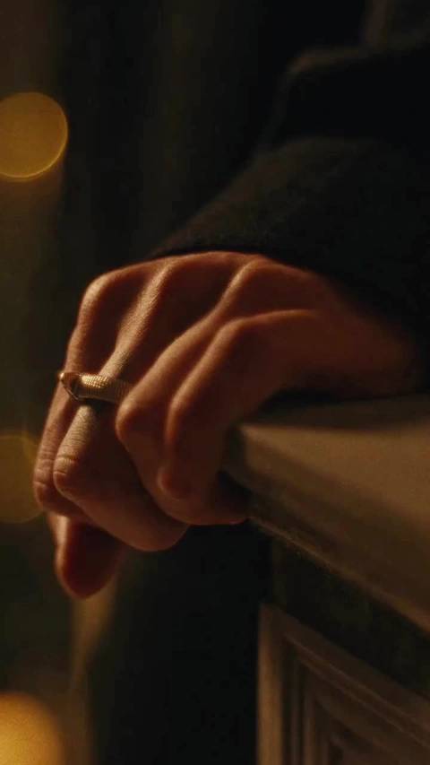 Jamie刚出《怪奇物语》剧组就回去录英抓续集了