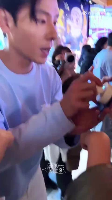 蒋奇明新剧角色出圈，傅卫军王安全获赞