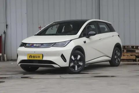 预算15万？这几款新能源车值得一看，续航长、配置高！